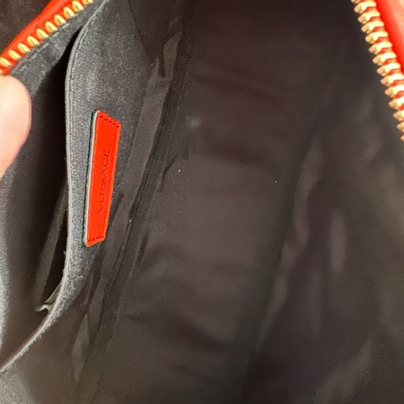 ✨HOST PICK✨Versace Quilted Red/Orange Leather Gold Medusa Chain Half Moon Bag - Picture 2 of 7